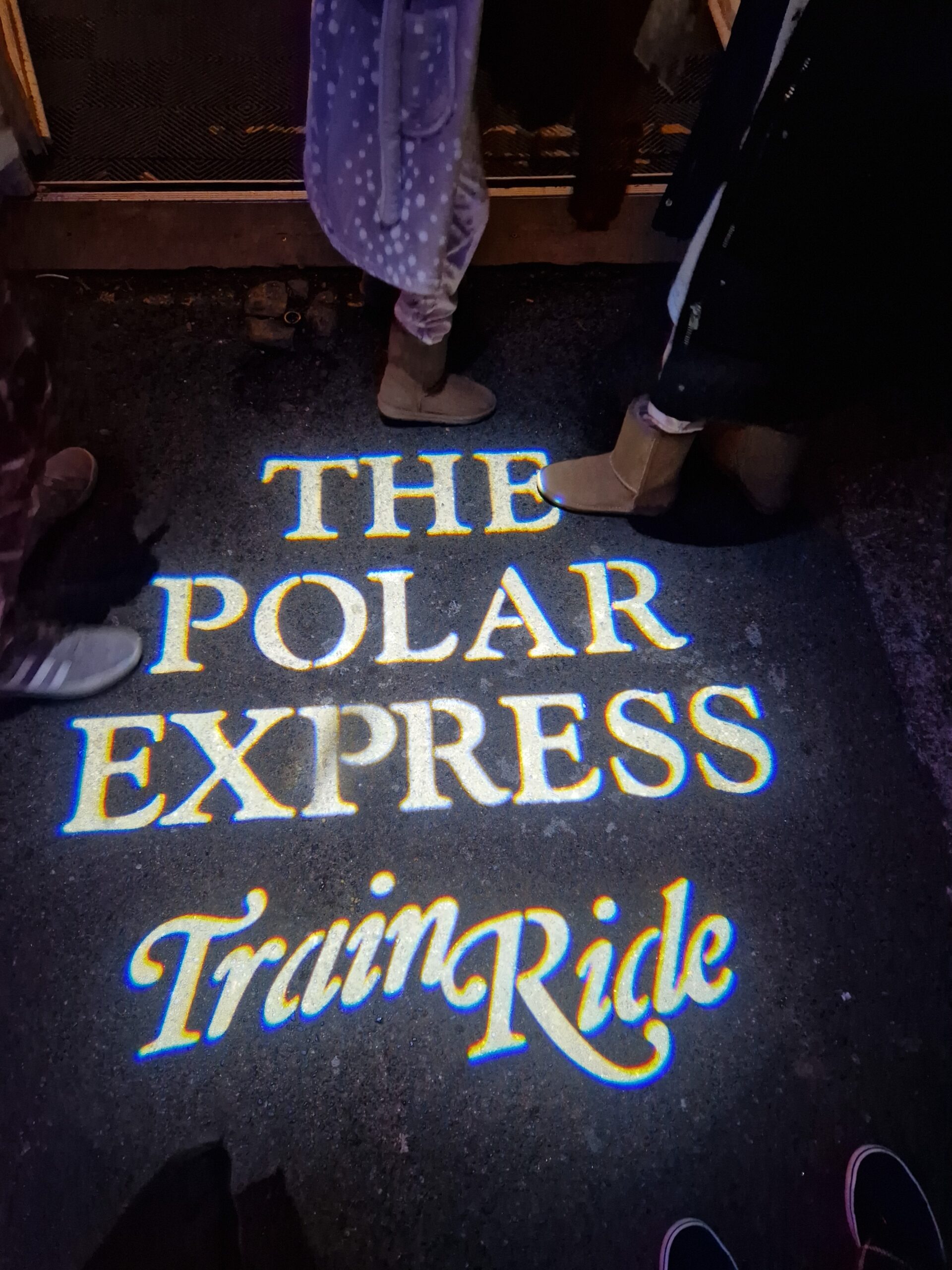 AD THE POLAR EXPRESS TRAIN RIDE IN NORFOLK REVIEW The Knight Tribe