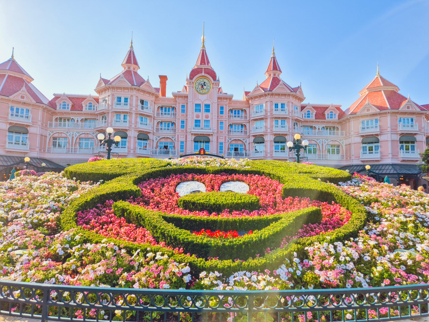 Disneyland Paris 2024 Guide